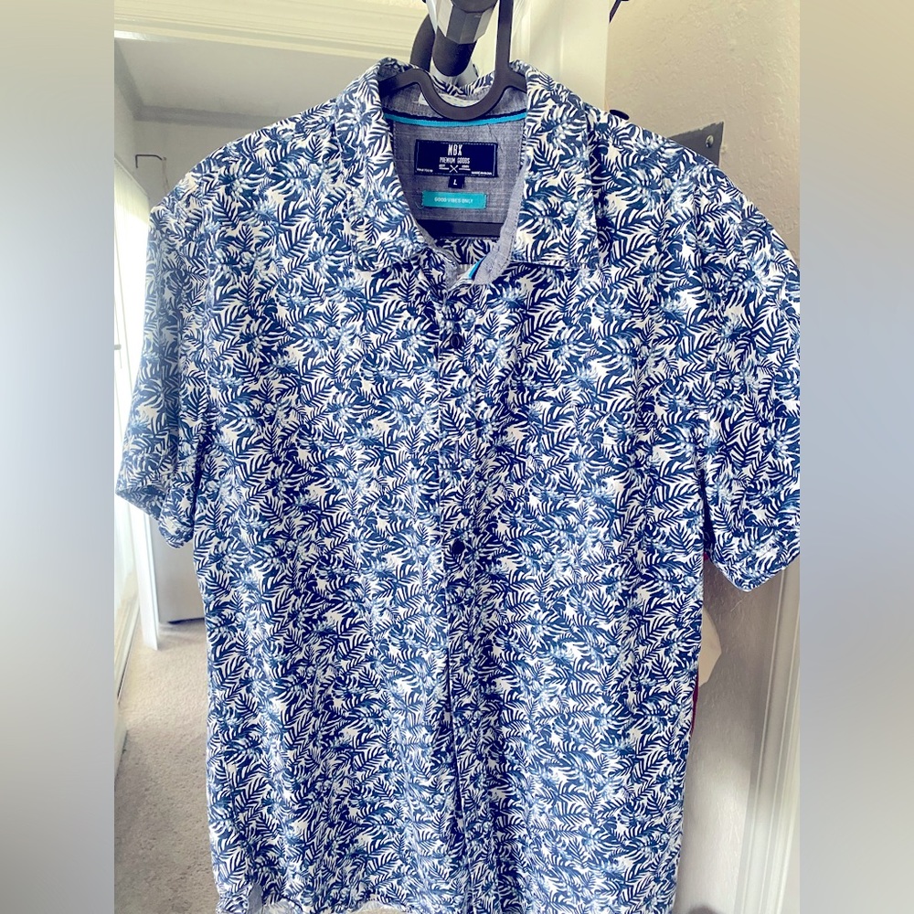 MBX Premium Goods shirt. Blue and white leave pattern